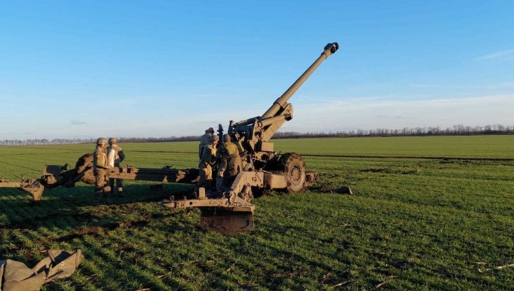 ucraina,-in-prima-linea-con-i-cannoni-donati-dall’italia:-“spara-e-fuggi”